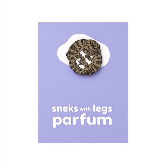 Sneks with Legs by Söppö